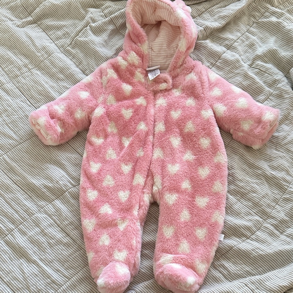 Duck Duck Goose Pink Heart Patterned baby One Piece cozy Pram bunting suit